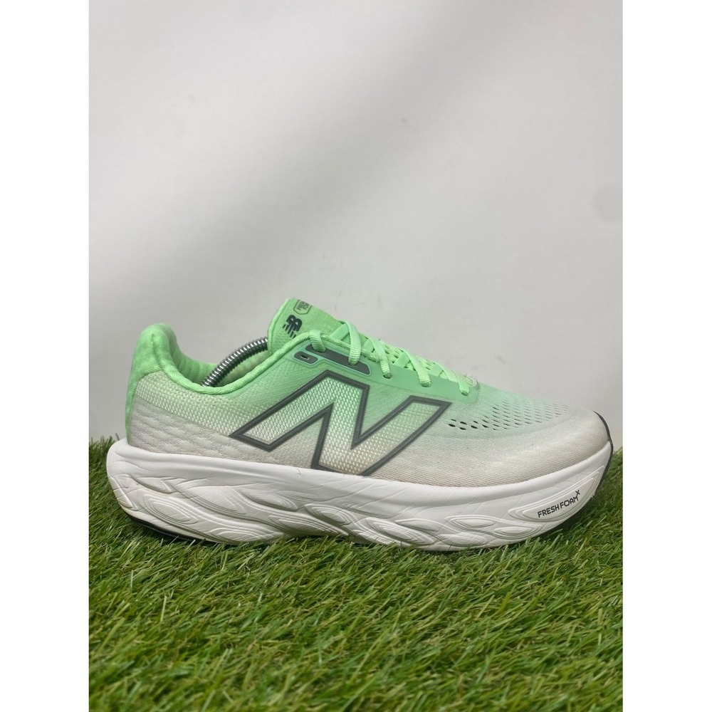 New Balance Fresh Foam X 1080v14 Men Size 9 Green Running Shoes Athletic Sneaker